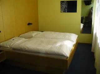 X-Tra Hotel Zurich 3*,